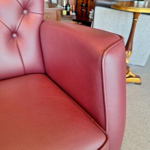 klassieke fauteuil leer detail