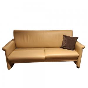 outlet bank leer