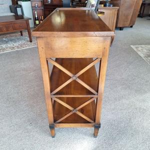 sidetable outlet