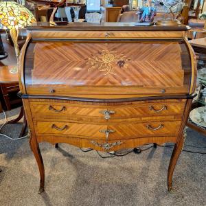 secretaire met rolluik