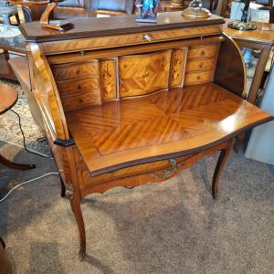 secretaire met rolluik