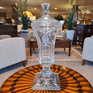 bokaal kristel met deksel