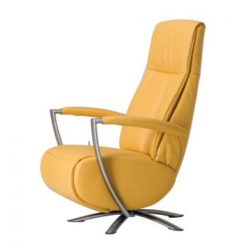 relax-en-of-sta-op-senioren-fauteuil-lionel-smart-de-toekomst