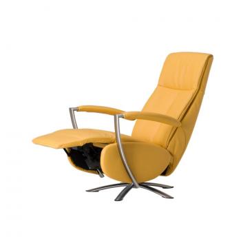 relax-en-of-sta-op-senioren-fauteuil-lionel-smart-de-toekomst