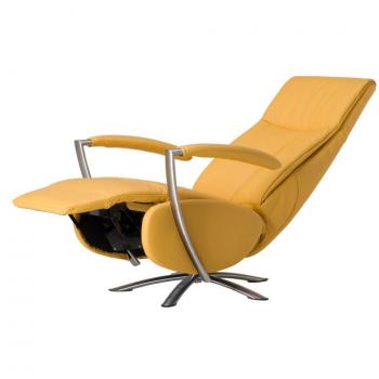 relax-en-of-sta-op-senioren-fauteuil-lionel-smart-de-toekomst